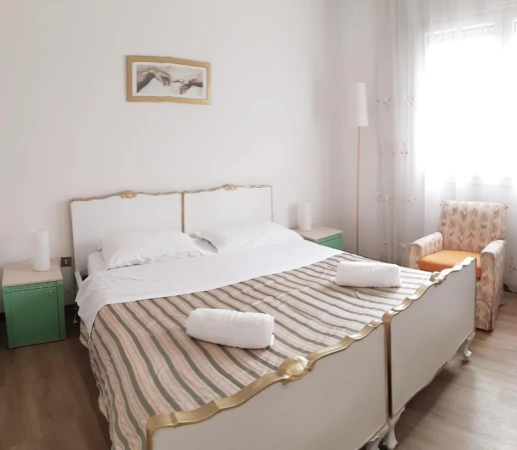 Pop Art House Near Venice Bed & Breakfast Mogliano Veneto